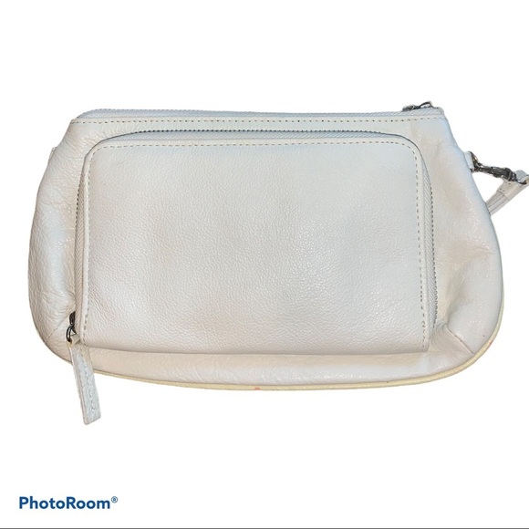 NWOT Brighton Cream Leather Studded Clutch Wallet